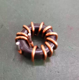 CS080125 Horizontal / Vertical Iron-Silicon-Aluminum Toroidal Inductor | Wire Diameter 1.3mm | Inductance 8.2uH