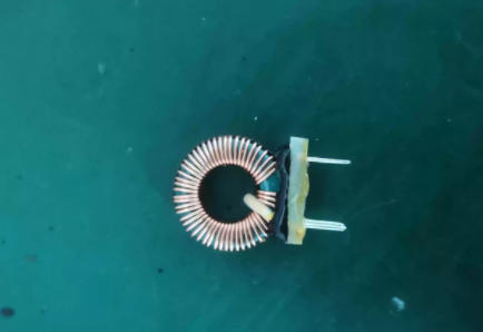 50 to 1 toroidal current sensor transformer ring core structure for power monitoring