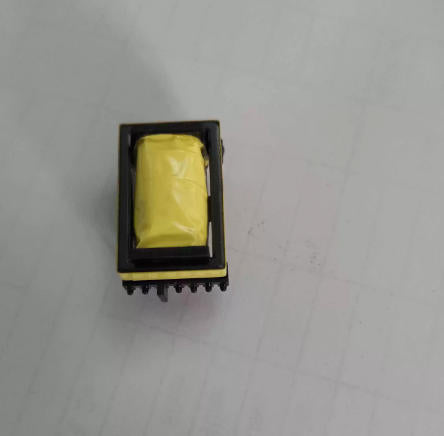 EEL16 horizontal auxiliary transformer front structure