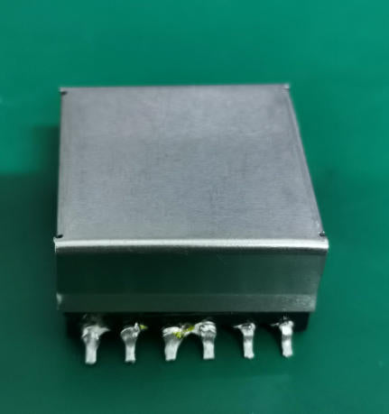 EFD25 PoE transformer side view for DC communication equipment