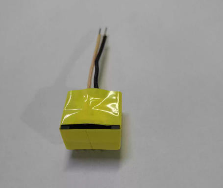 EPC17 wire output transformer side view for adapter power supply