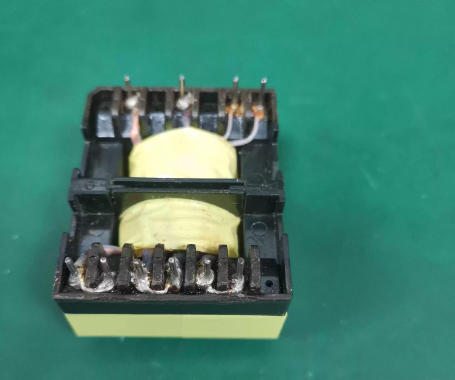 ER EC3942 horizontal dual-slot transformer front structure
