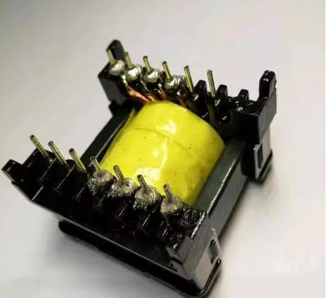 ETD29 transformer side view compact multi-output structure