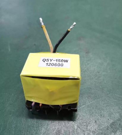 PQ3225 vertical transformer with base and flying leads for LED power supply