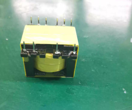 PQ3535 transformer front view for LED driver applications