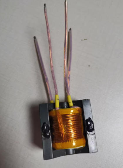 PQ4040 high frequency coreless transformer for high power applications