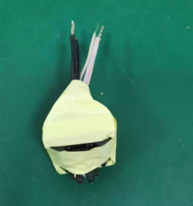 RM8 high frequency transformer top view for fast charging devices