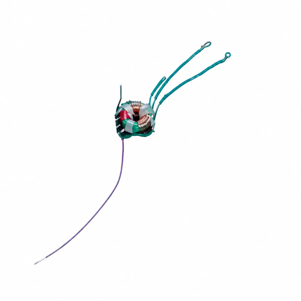 SMD ferrite core transformer with wire connection for high frequency applications
