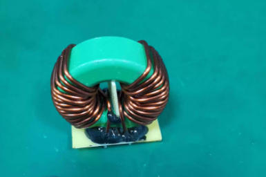 T31x19x13 common mode inductor with 1.5mm high temperature enameled wire and 1.5mH inductance